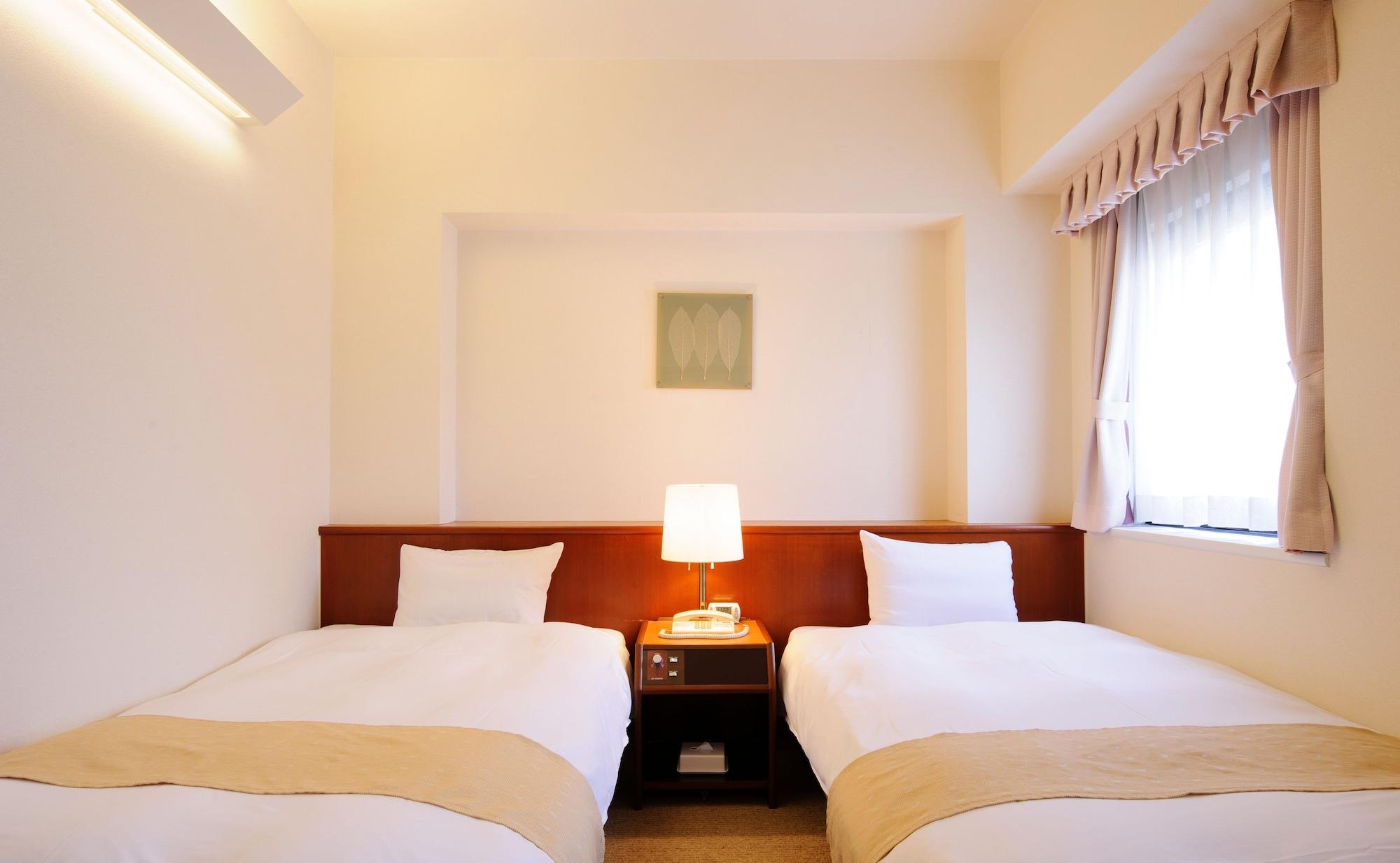 Chisun Hotel Kobe Bagian luar foto