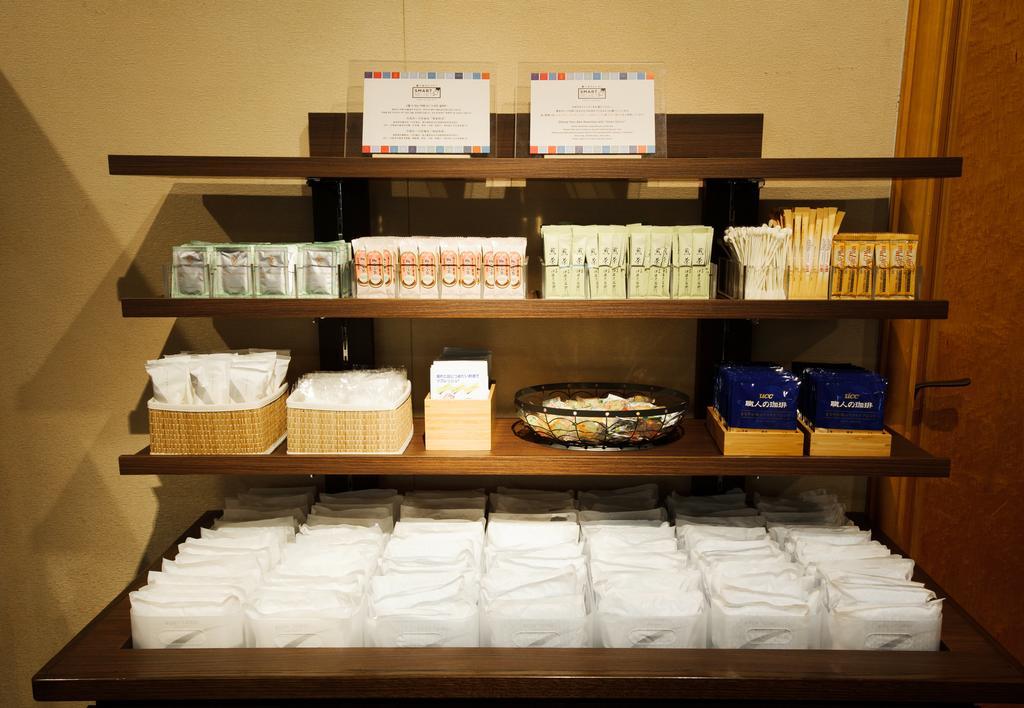 Chisun Hotel Kobe Bagian luar foto