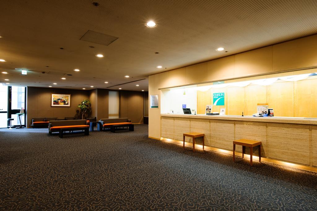 Chisun Hotel Kobe Bagian luar foto